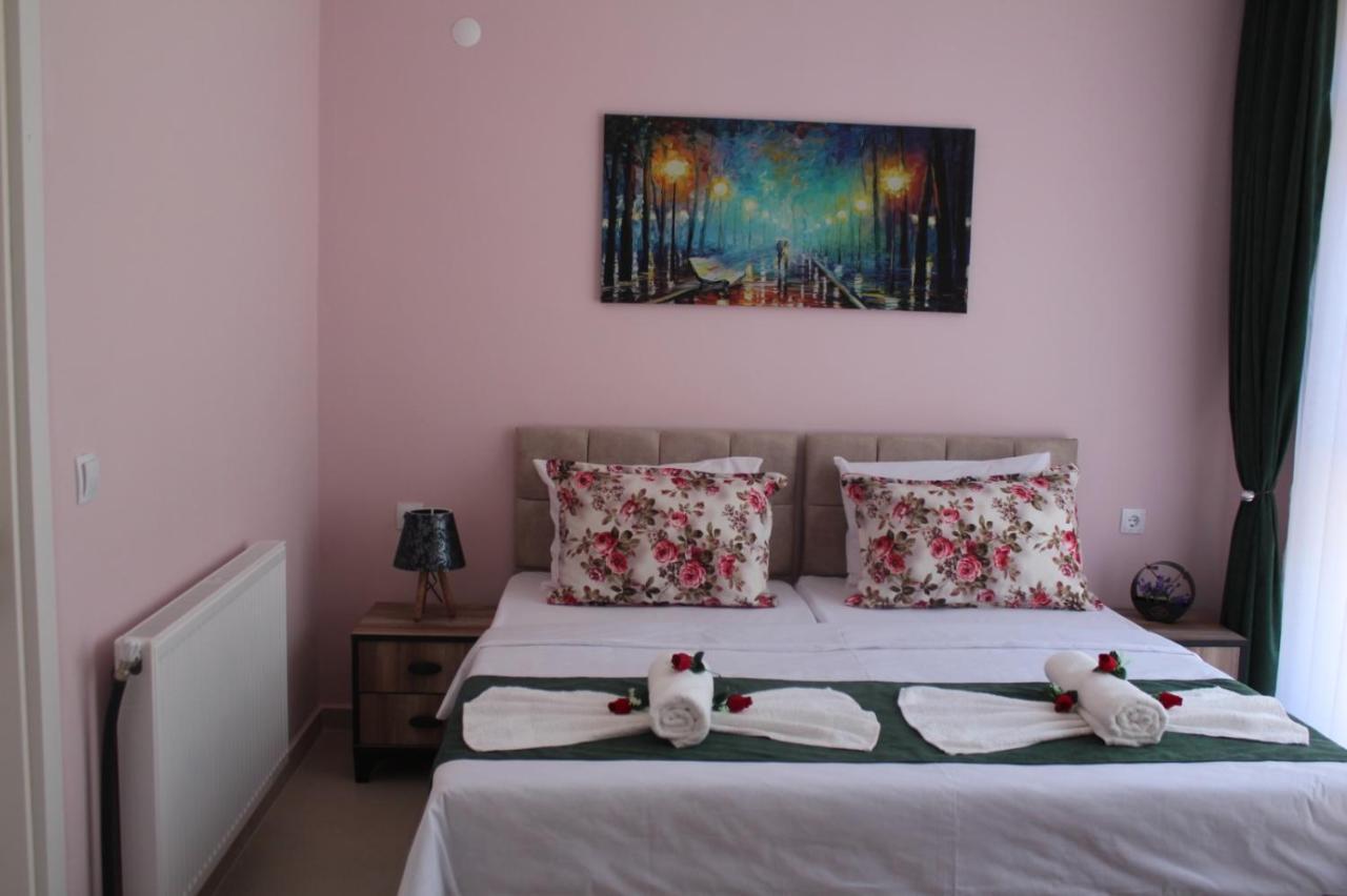 Garden Terrace Otel Golhisar Luaran gambar
