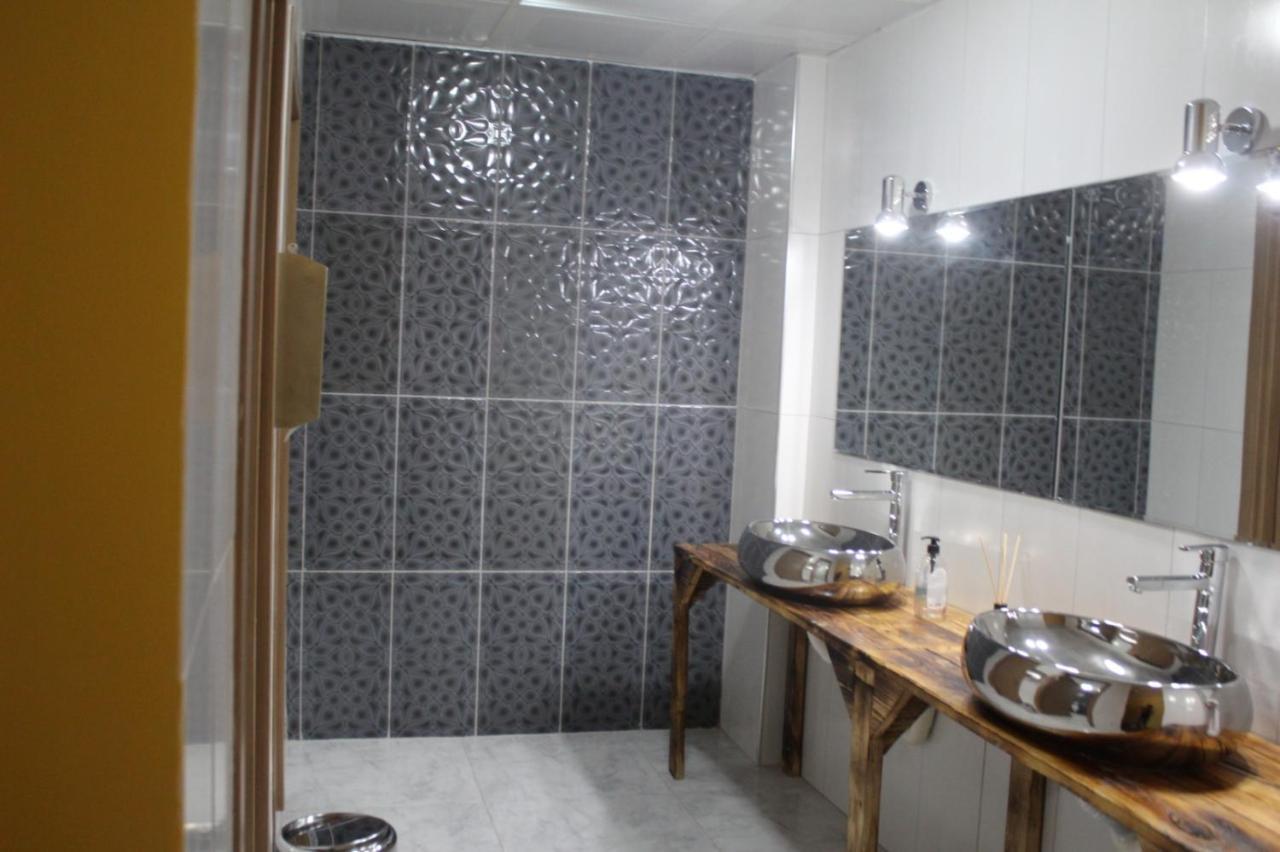 Garden Terrace Otel Golhisar Luaran gambar